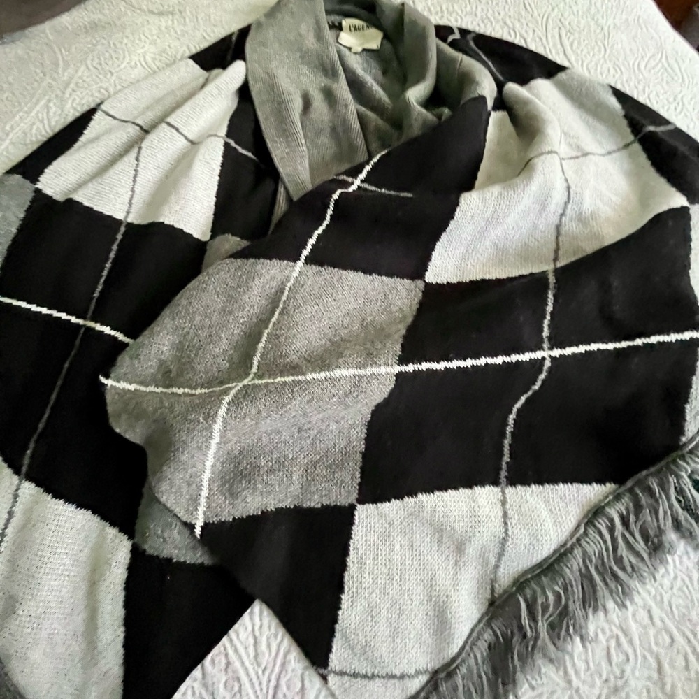 L'AGENCE Jaclyn Argyle wool Blend Poncho/Cape - Picture 11 of 14